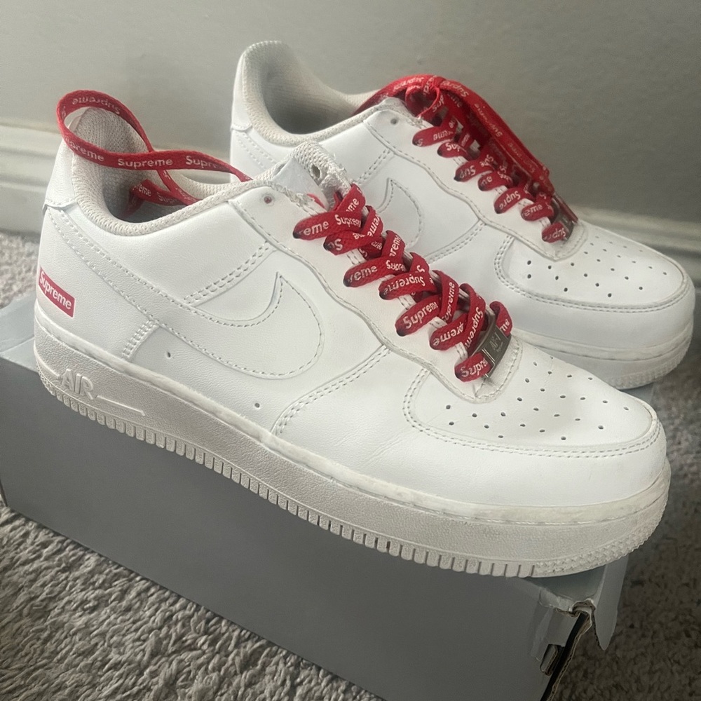 Air Force 1 Supremes Size 7 GUC